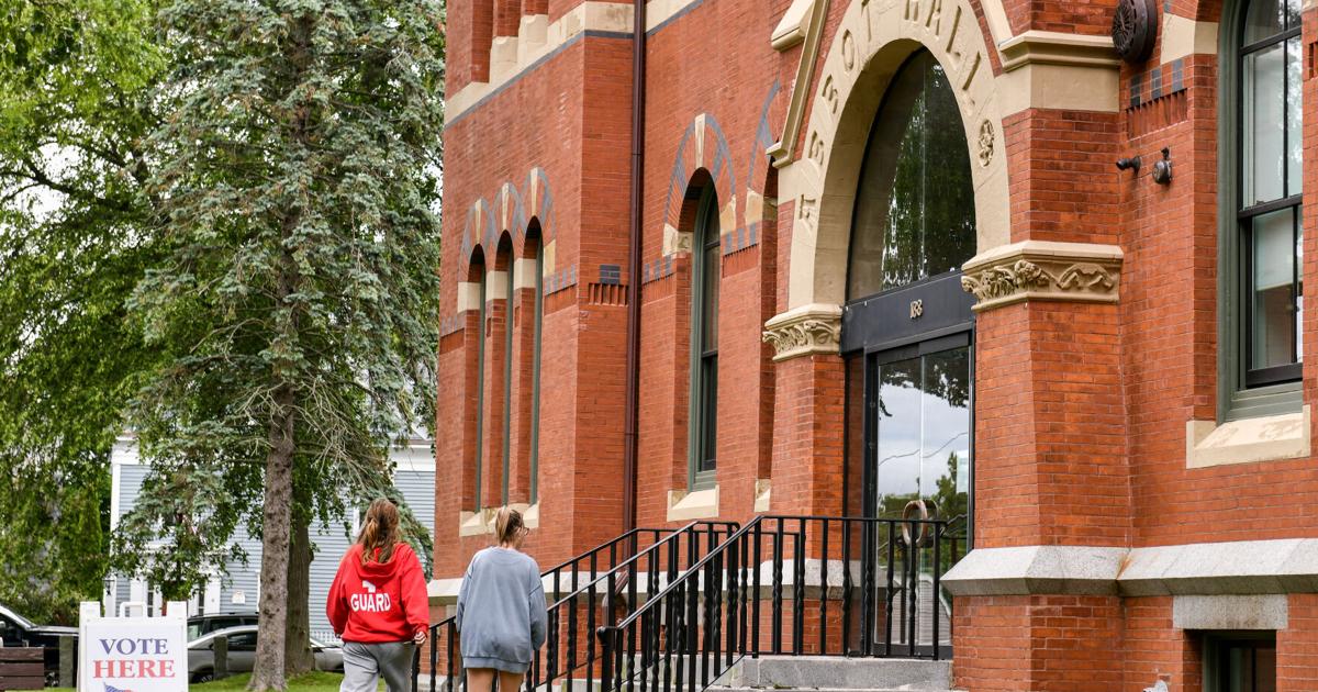 Marblehead to make serious cuts in staff after failure of tax override Marblehead to make serious cuts in staff after failure of tax override