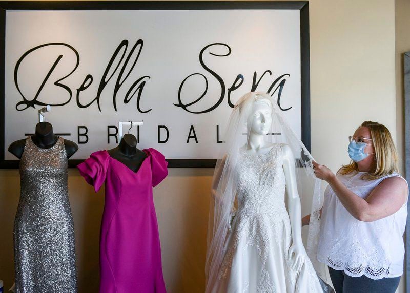 Fitting Room Coronavirus Closures Make It Hard For Bridal Menswear Shops Local News Salemnews Com