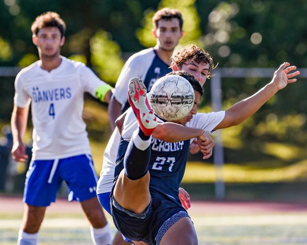 A Falcon first: Danvers High welcomes back football great Bavaro, Local  News