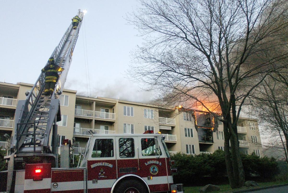 Fire rips through Cherry Hill condo complex in Beverly Archives