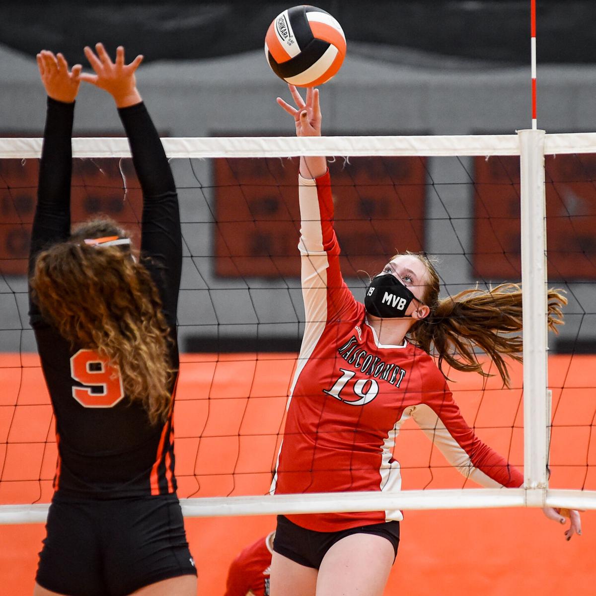 Beverly girls varsity volleyball hosting Masconomet