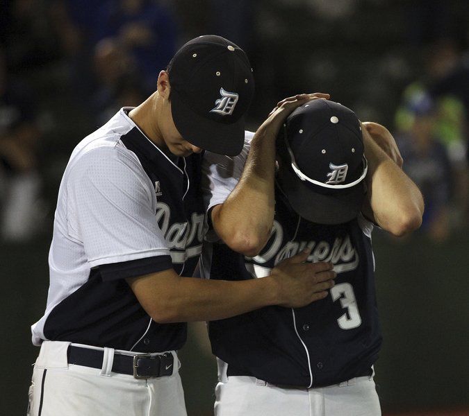 SQUEEZED OUT DightonRehoboth scores in bottom of eighth to take state
