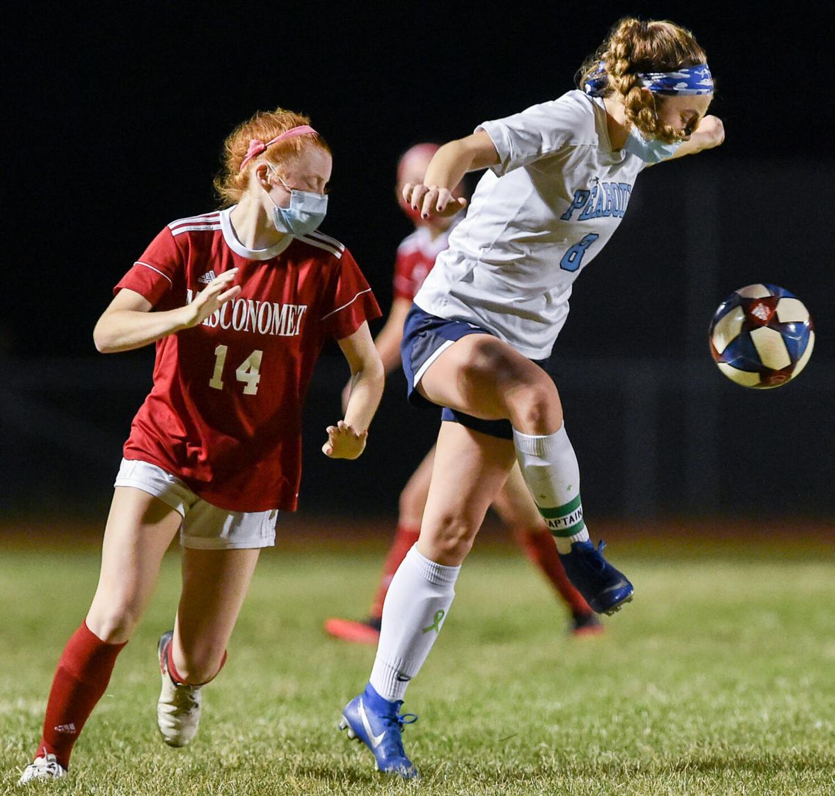Peabody girls soccer at Masconomet varsity game