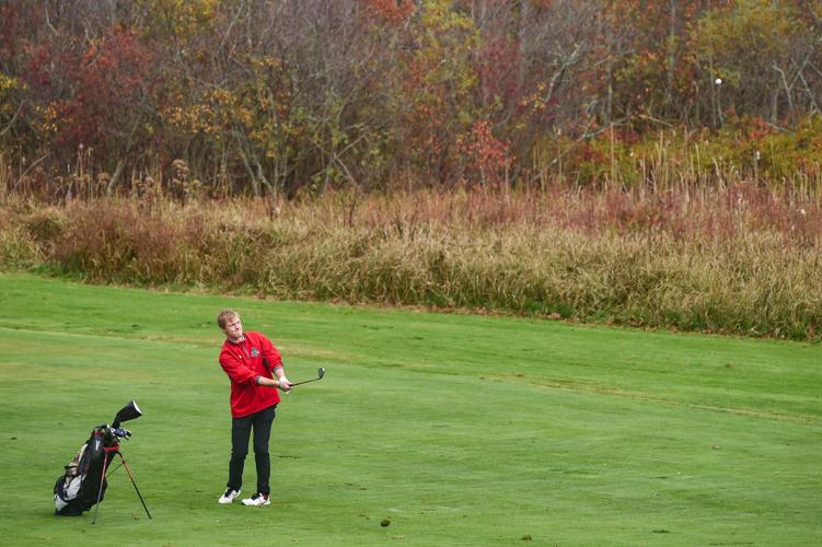 SLIDESHOW Swampscott Big Blue Beats Salem Witches In Thursday Golf 