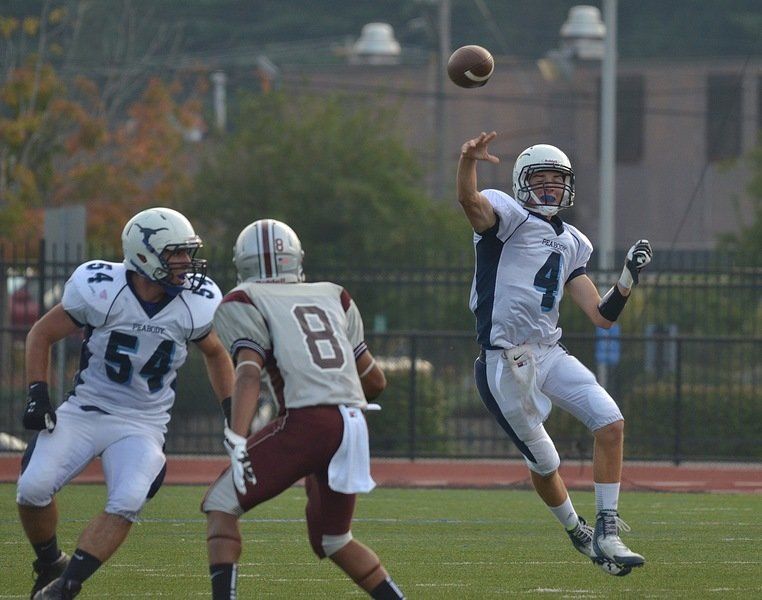 2014 High School Football Preview Peabody hopes to continue upward