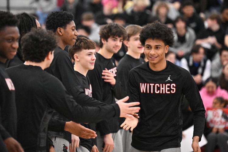 Salem High boys basketball celebrates with packed pep rally ahead of