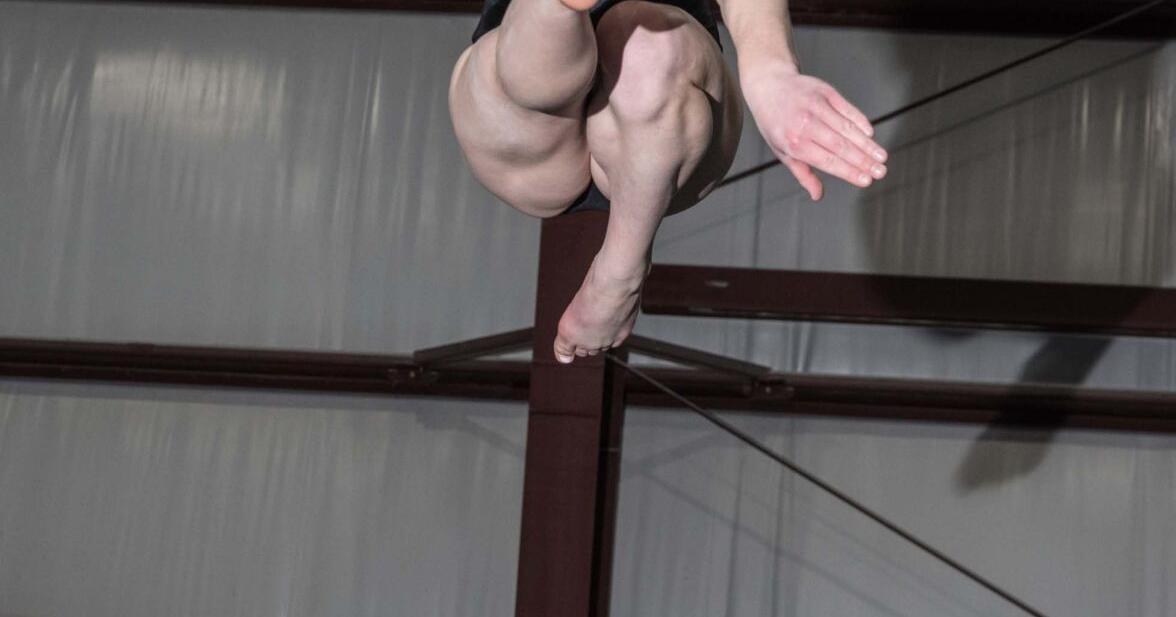 Thursday's area sports roundup: Beverly gymnast Moran breaks team's all-around record score in win over Fenwick