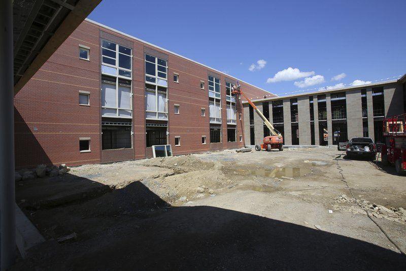 PHOTOS New Higgins Middle School Gallery