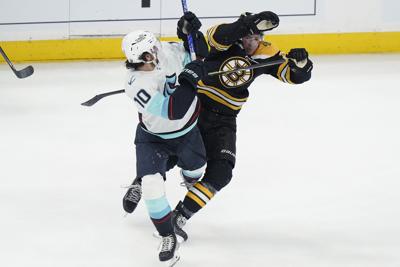 Boston Bruins vs San Jose Sharks - January 08, 2023