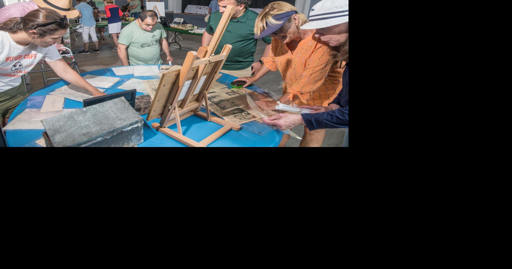 Beverly Cove Improvement Association cracks open time capsule