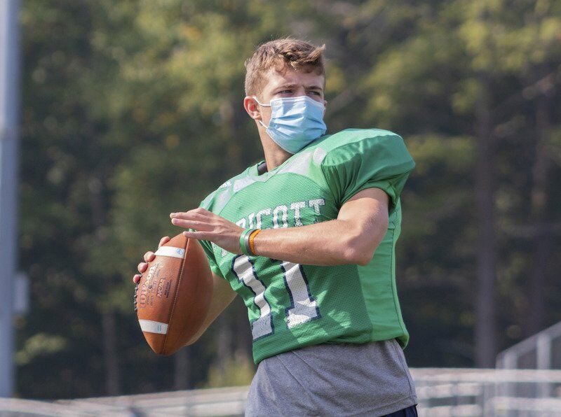 Endicott football squad making gains in practice, hoping for spring