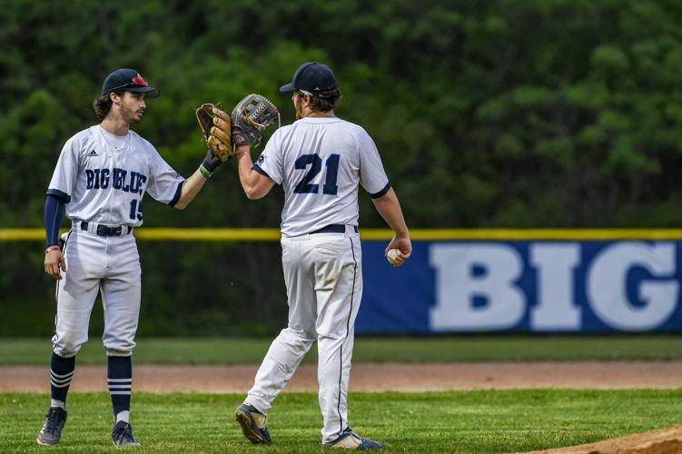 Honoring those we lost, High school baseball teams hit the diamond on Memorial  Day