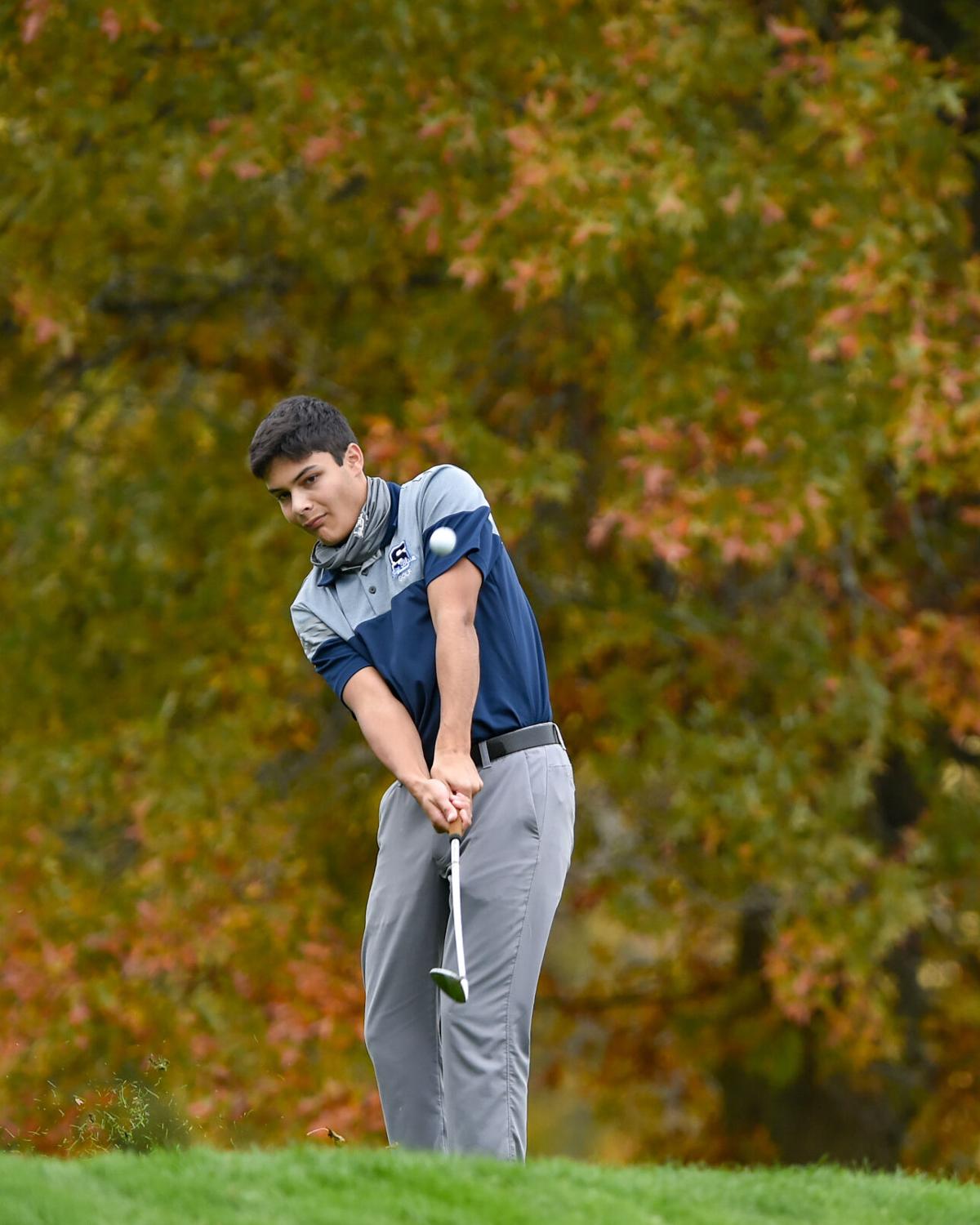 Swampscott vs Salem golf