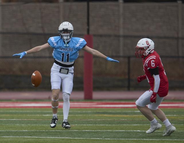Tanners pick off Saugus for Turkey Day triumph | Sports | salemnews.com