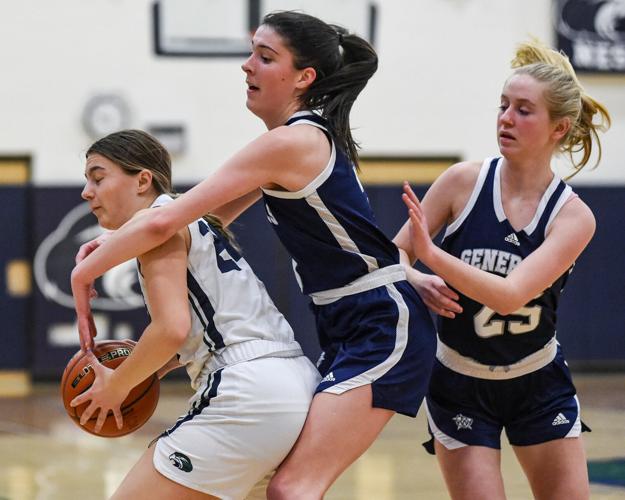 SLIDESHOW The HamiltonWenham Generals beat the Essex Tech Hawks in