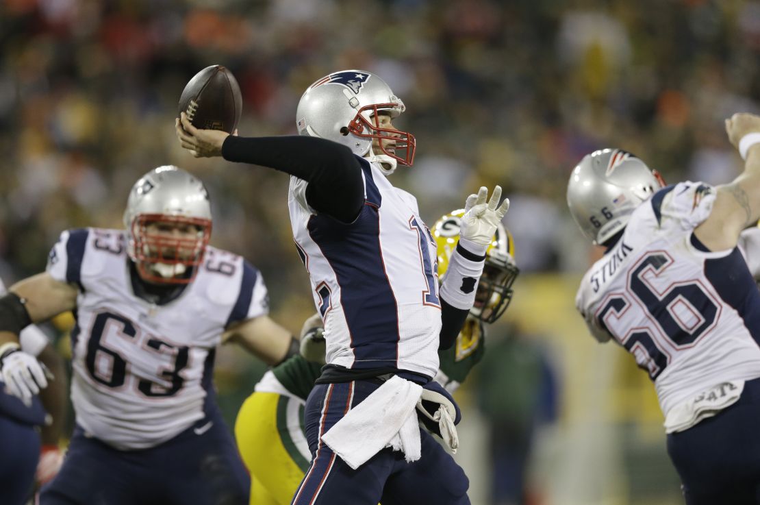 New England Patriots' Tom Brady throws during the second half.