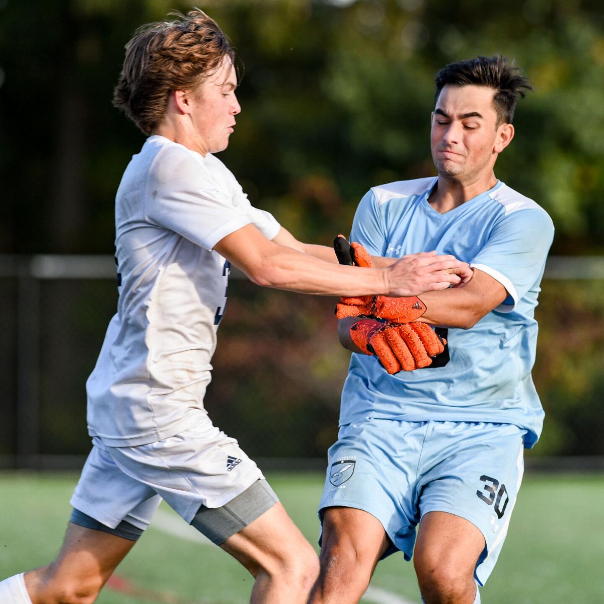 Manchester Essex vs. Hamilton-Wenham boys soccer