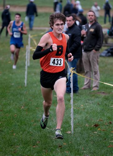 GOLDEN DEUCE: Negative splits drive Beverly's Ouellette to break 50-year  old two mile record | Sports | salemnews.com