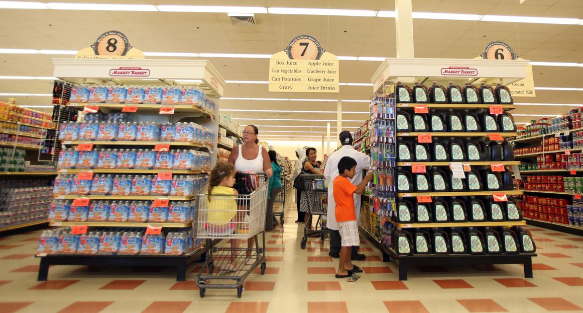 Salem Market Basket gets back to business Gallery