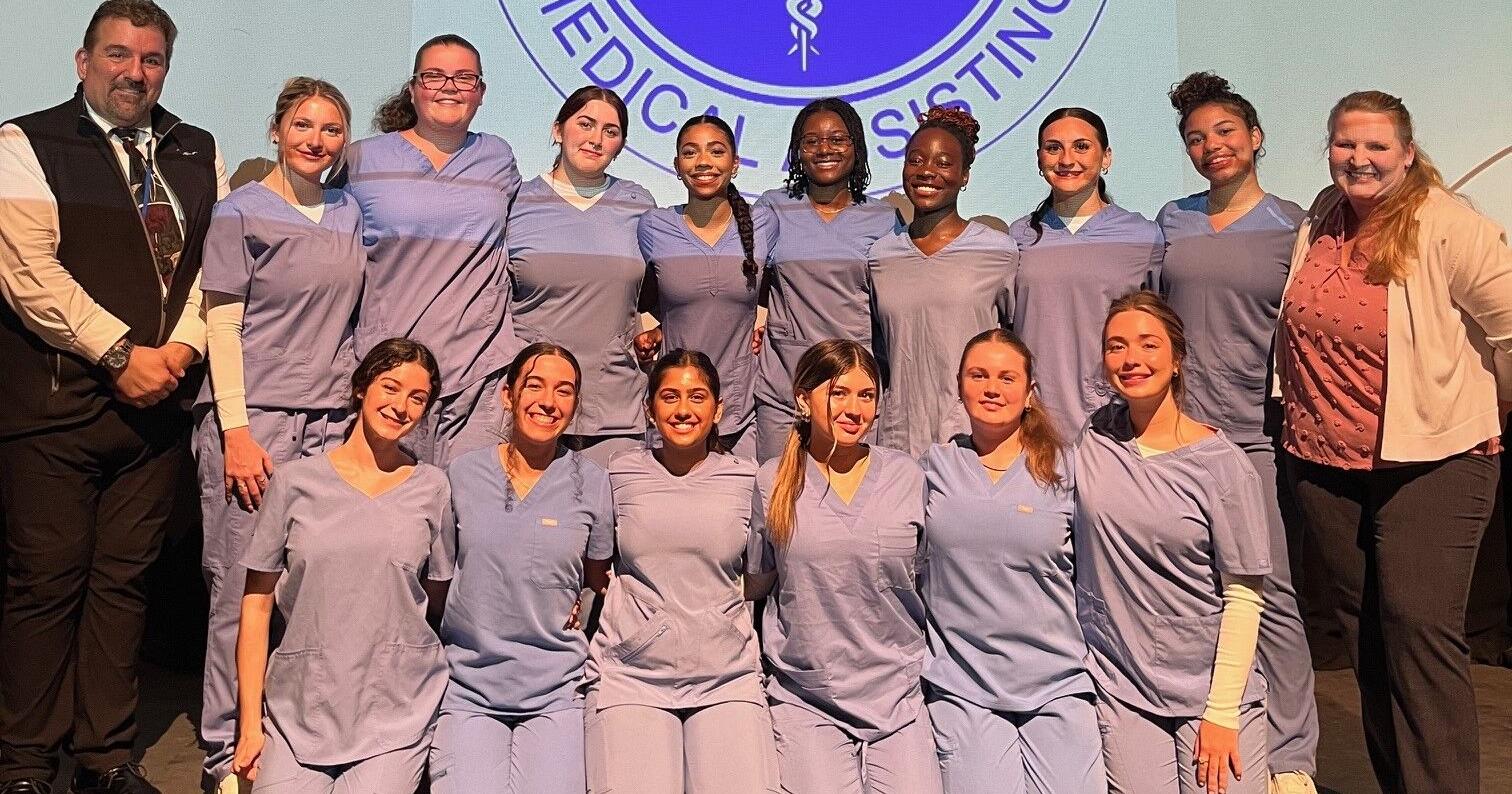 Peabody High honors medical assisting students - Vimarsana News
