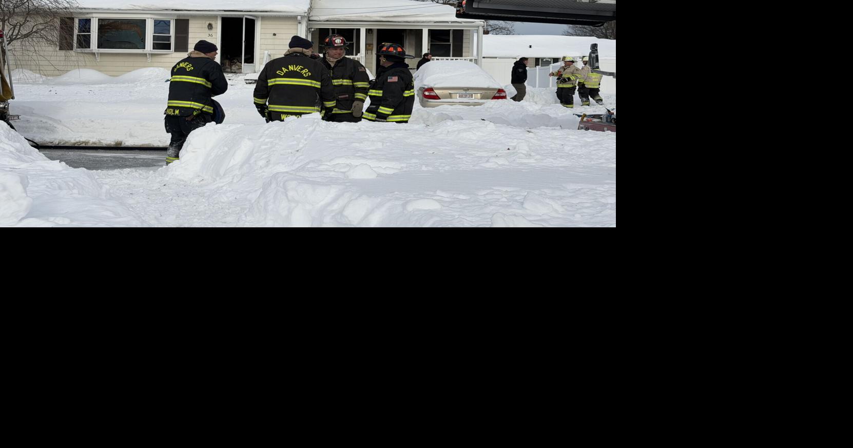 One dead in Danvers house fire | Local News | salemnews.com