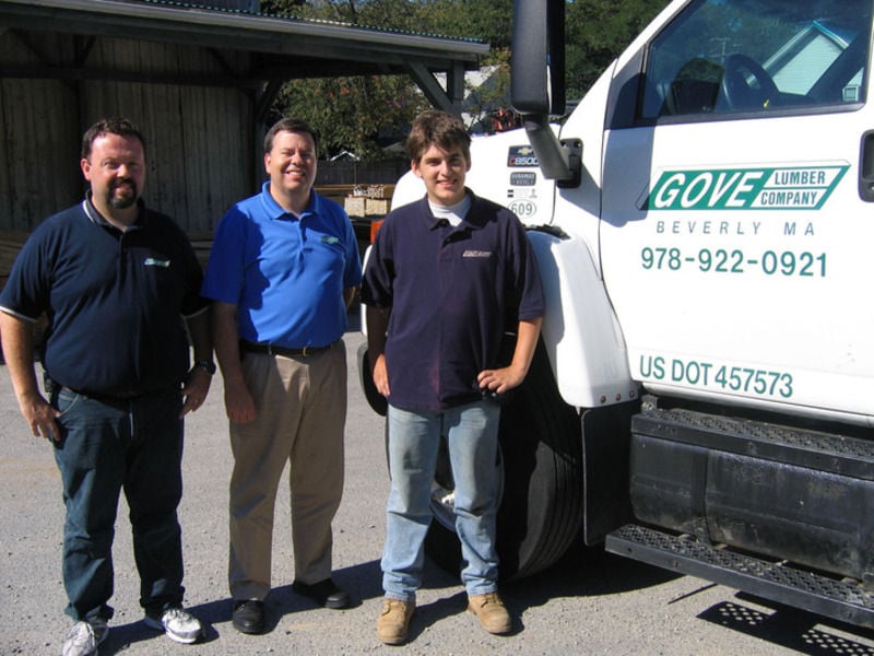 mike's tree service downers grove