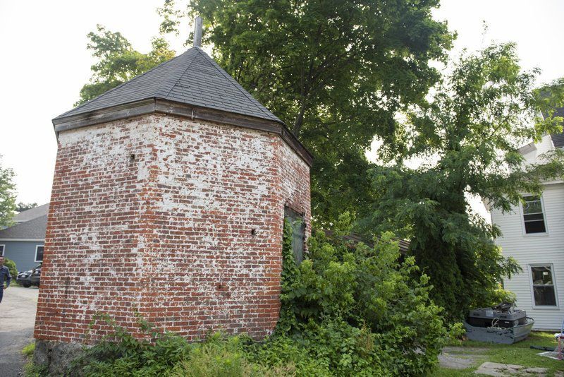 Lowprofile 'powder house' makes the list Local News