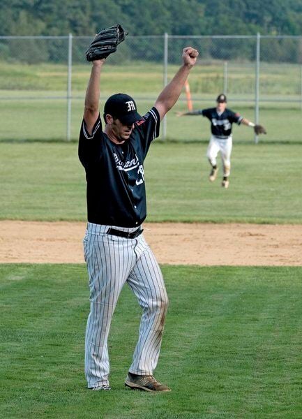 Mariners win ITL crown on Tucker complete game shutout