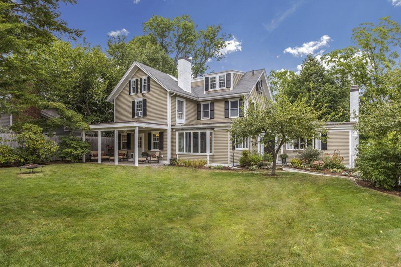 Beverly Farms colonial blends classic with contemporary Homes