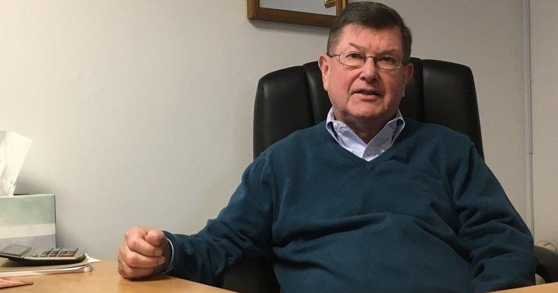 Bennett earns Life Member Award from North Shore Realtors