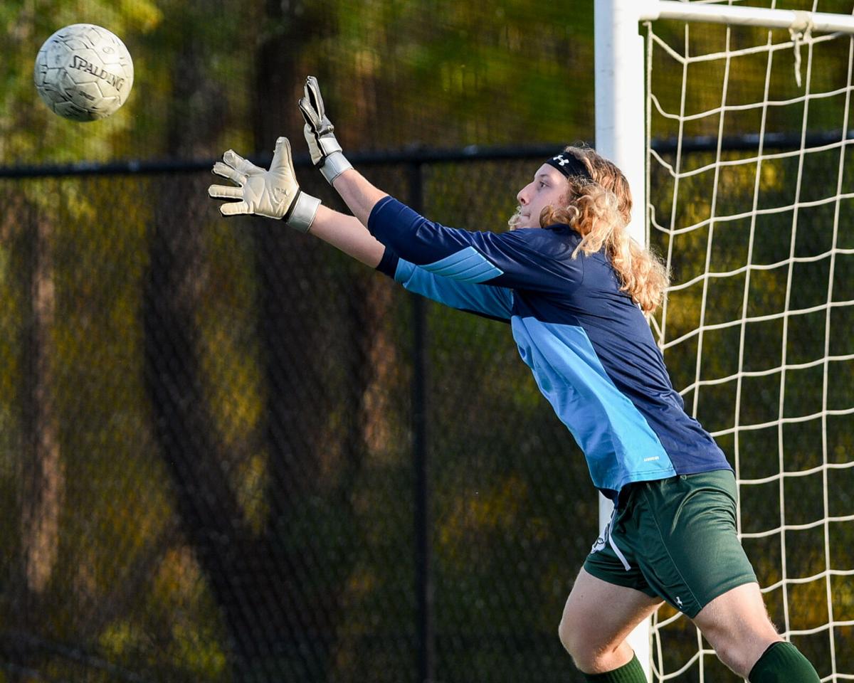 Manchester Essex vs. Hamilton-Wenham boys soccer