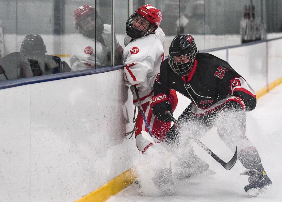 Marblehead vs. Masconomet boys varsity hockey game