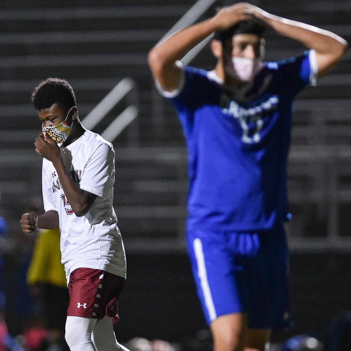 Gloucester vs Danvers boys soccer