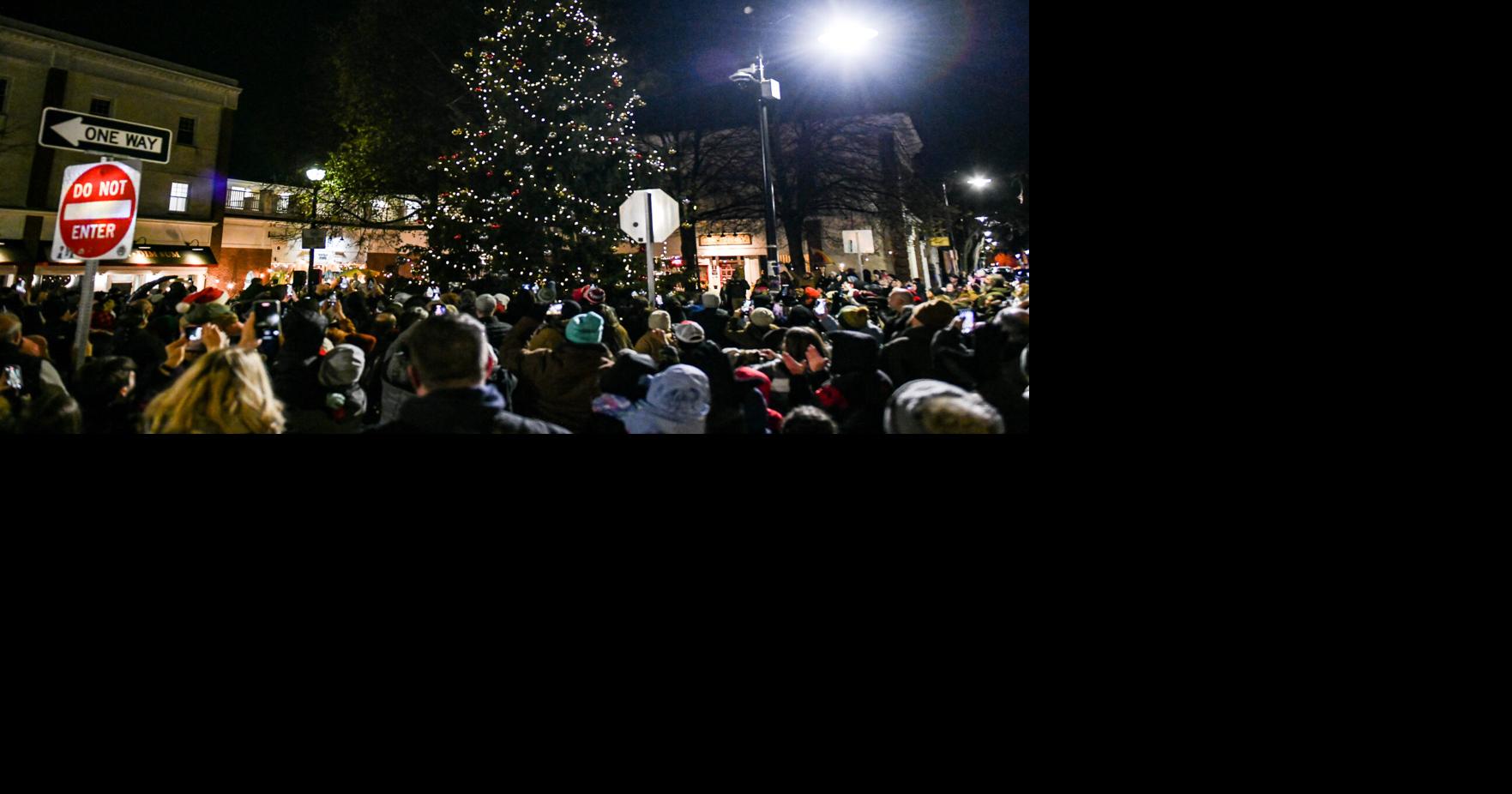 Santa’s Arrival and the lighting of Salem’s Holiday Tree in Salem