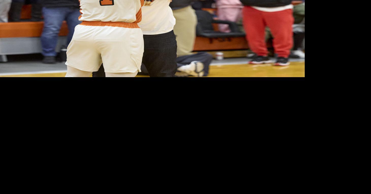 Klass scores 1,000th point for Beverly, but Salem boys walk off with ...
