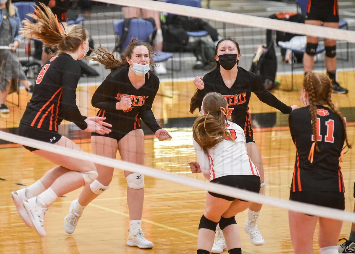 Peabody at Beverly girls varsity volleyball match