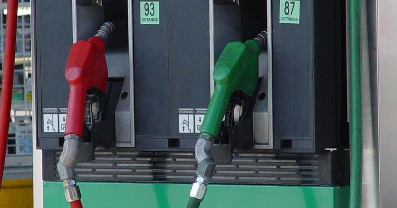 AAA: Average Mass. gas price up 4 cents