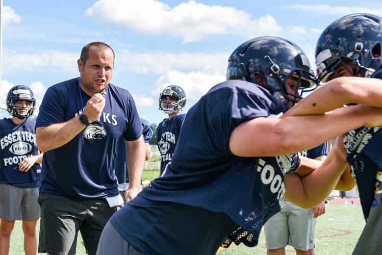 Moving the Chains North Shore football coaches look back at the