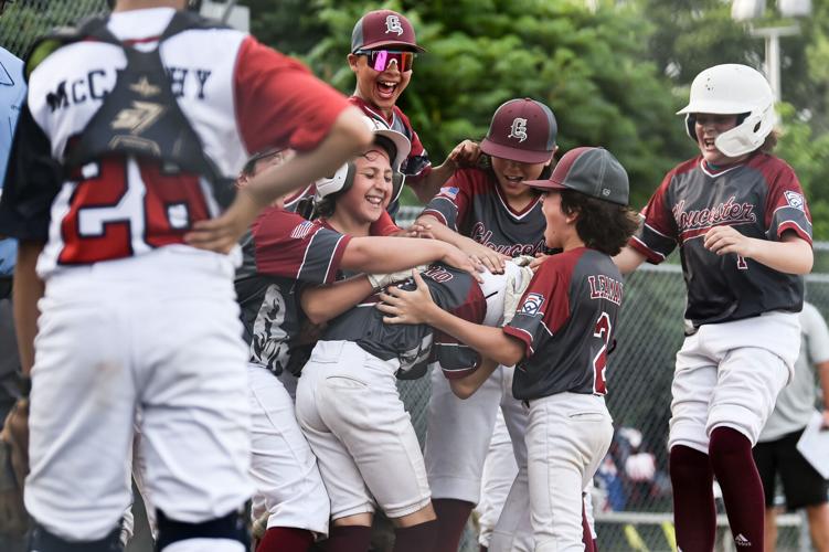 SLIDESHOW Danvers American beats Gloucester in a District 15 Little