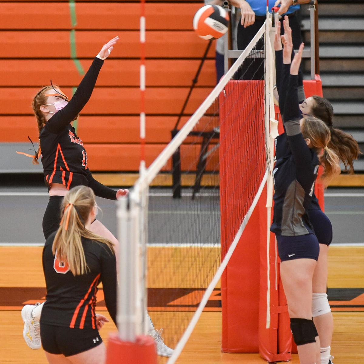 Peabody at Beverly girls varsity volleyball match