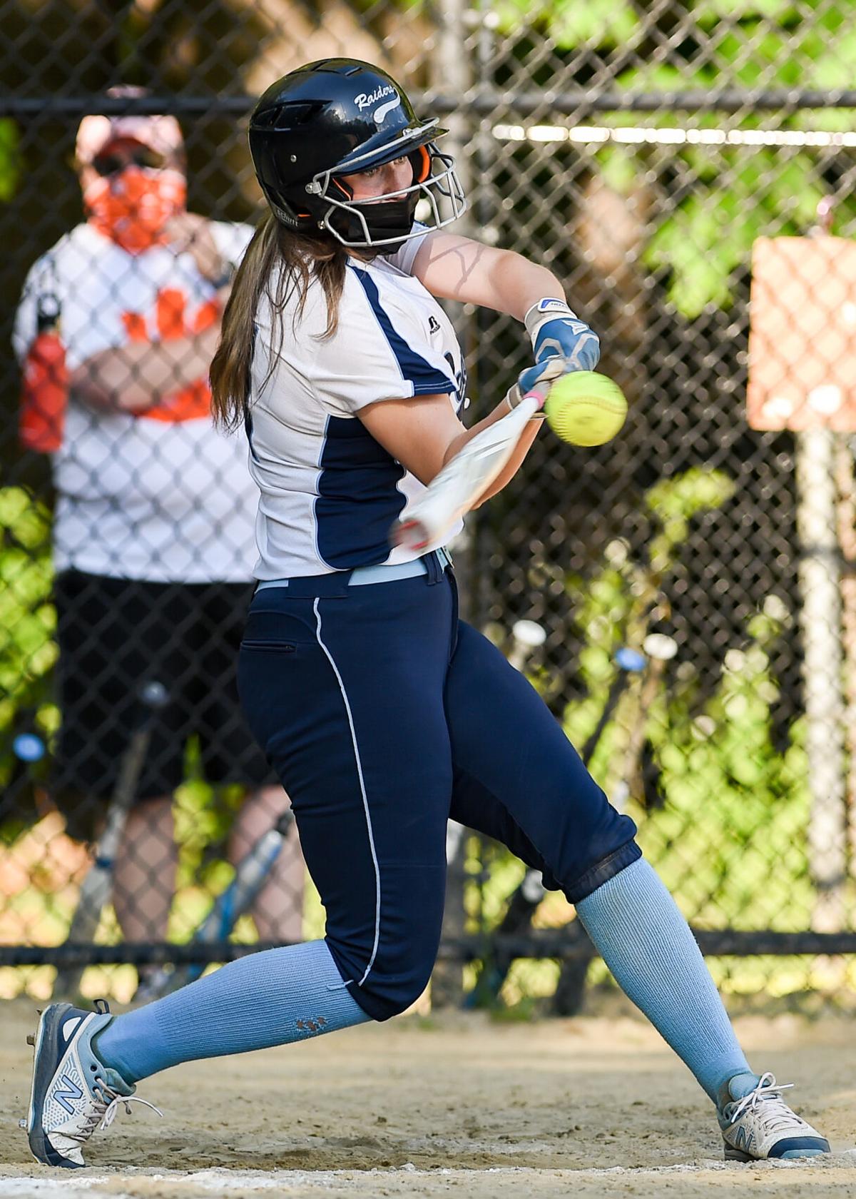 Beverly at Peabody varsity softball game