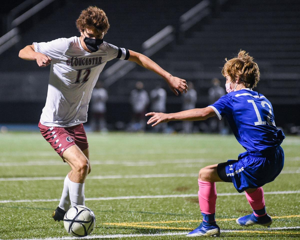 Gloucester vs Danvers boys soccer