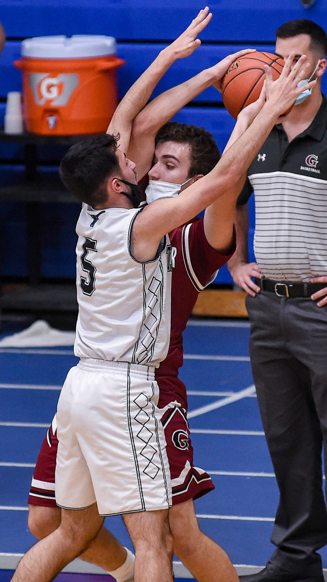 Gloucester at Peabody varsity boys basketball for SN and GDT