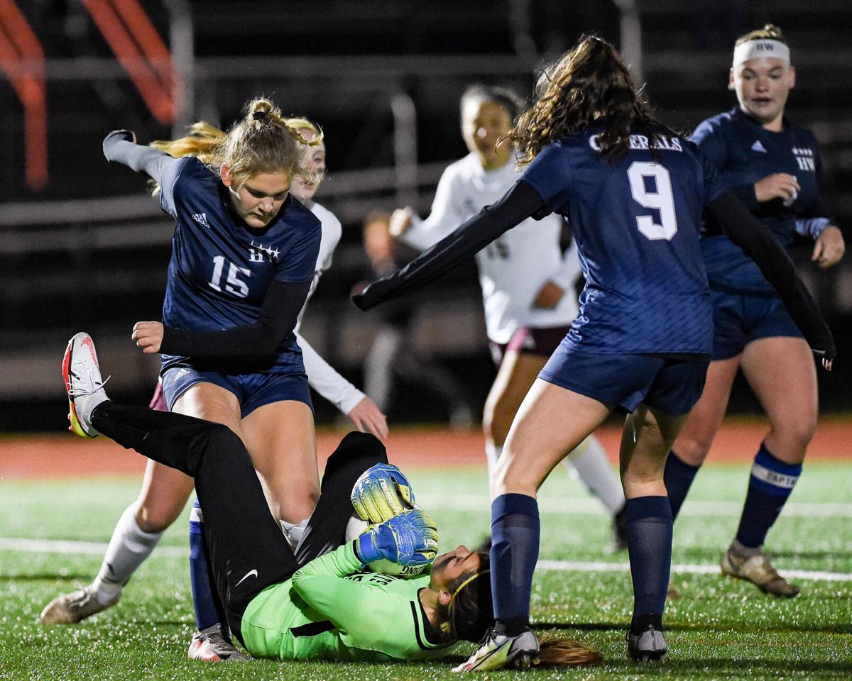 Hamilton Wenham Girls soccer