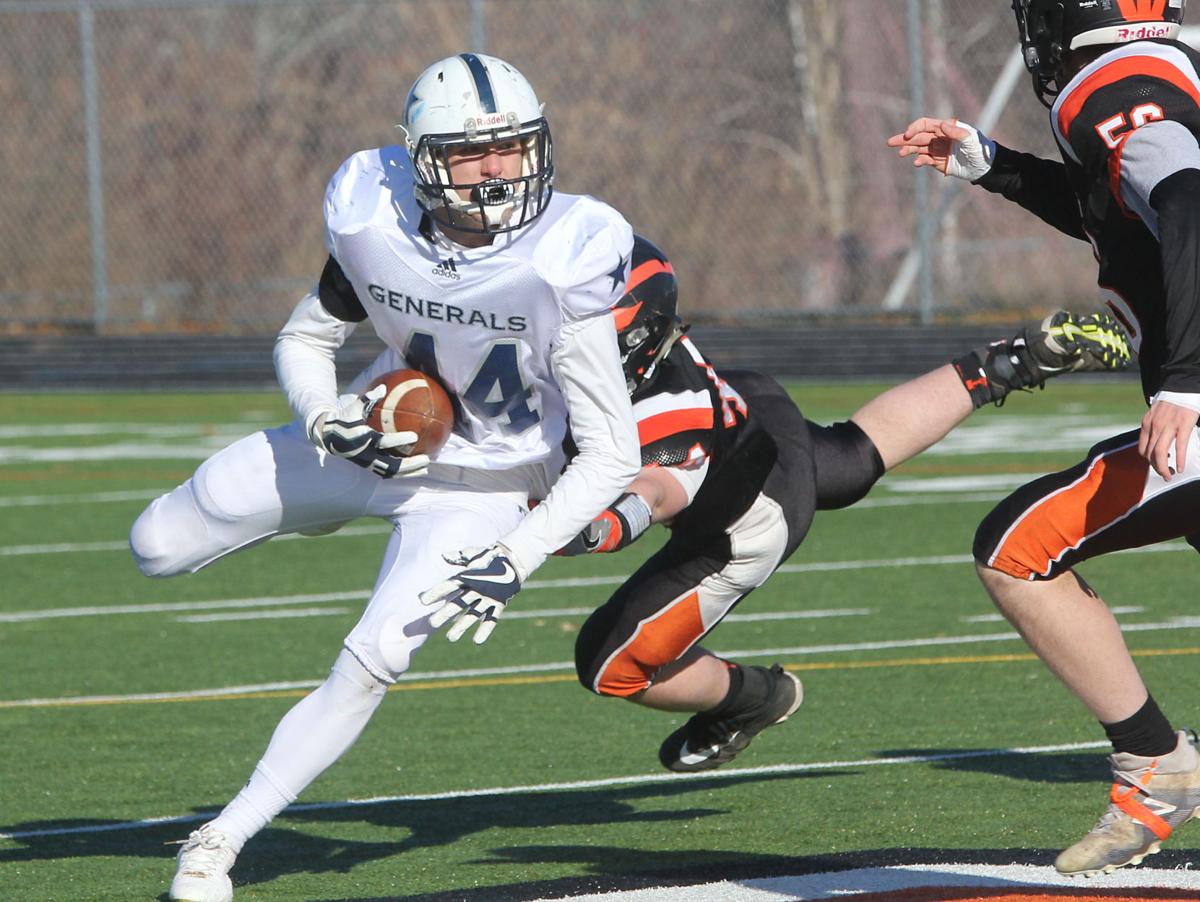 Slideshow HamiltonWenham and Ipswich football Multimedia