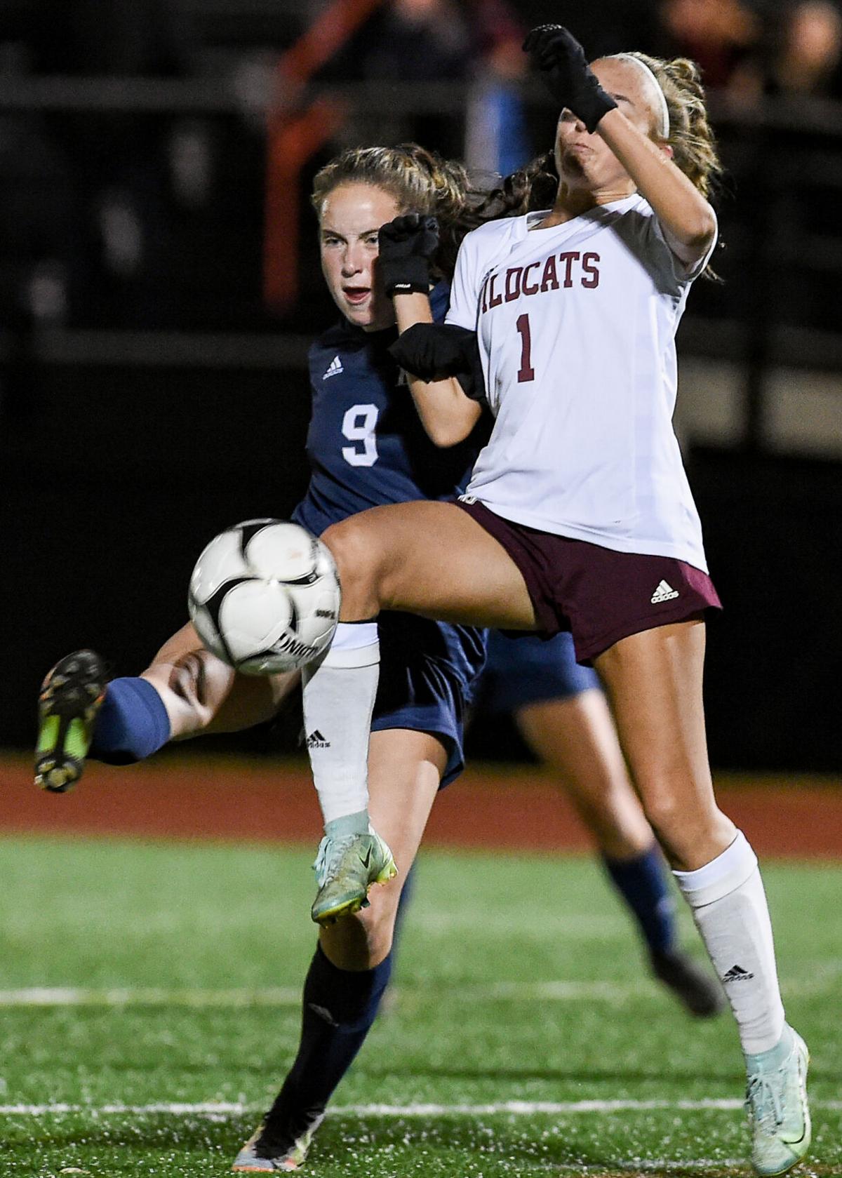Hamilton Wenham Girls soccer