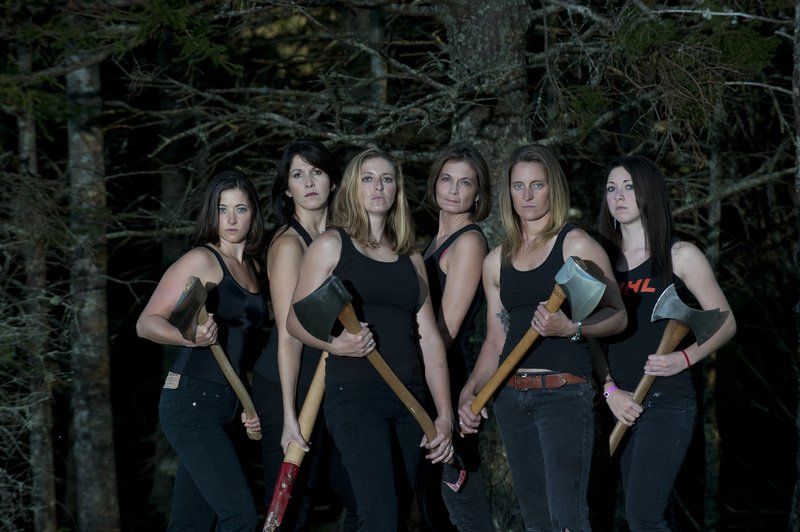 Champion singer, lumber jills provide thrills at Topsfield Fair