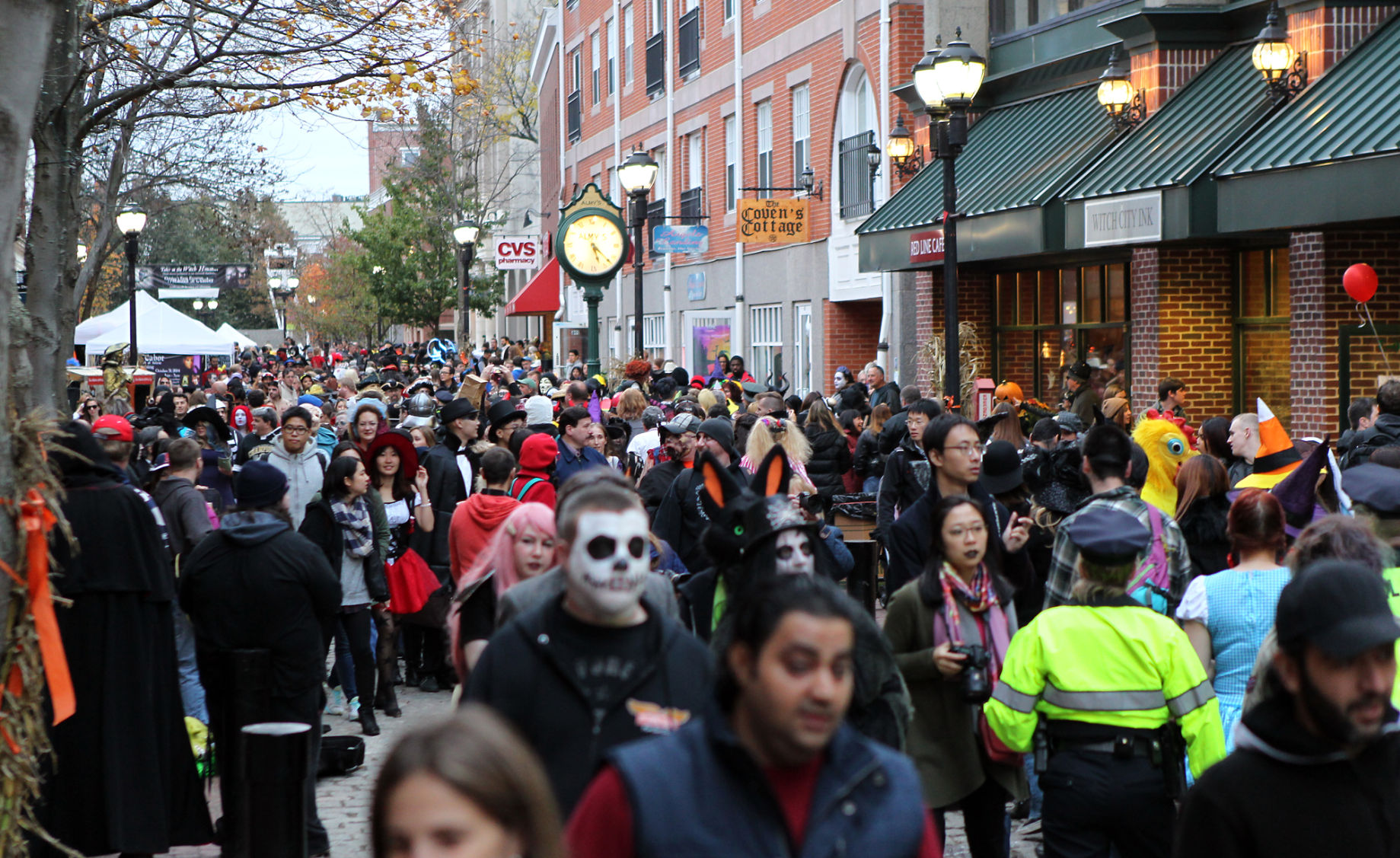 SLIDESHOW: Halloween In Salem 2014 | Gallery | Salemnews.com