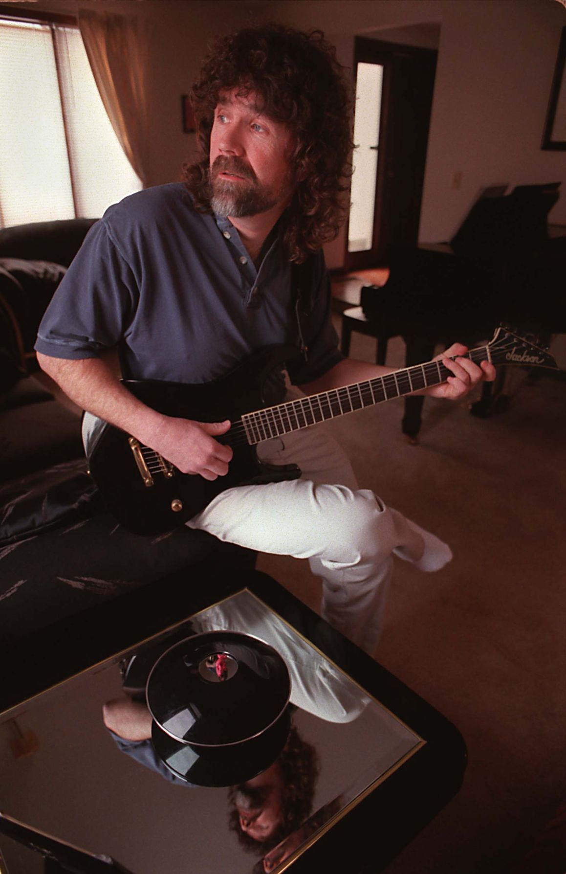 PHOTO SLIDESHOW"Boston" lead singer Brad Delp remembered Local News