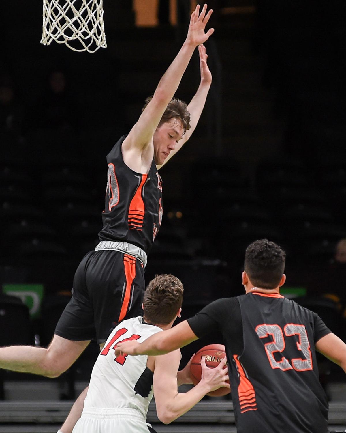 Beverly High boys basketball in Division 2 state semifinals at TD Garden in Boston